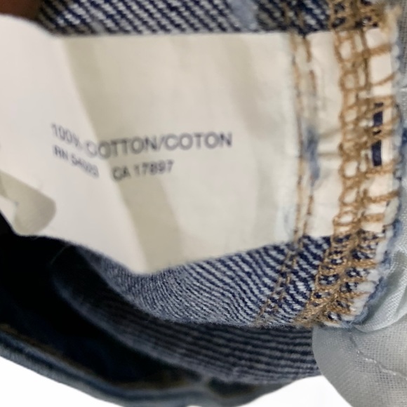 Gap Distressed Acid Wash Jean Shorts Sz 10 - Picture 6 of 6